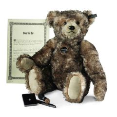 EAN 034091 Steiff Franz Teddy Bear 
