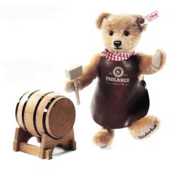 EAN 673504 Steiff Octoberfest bear